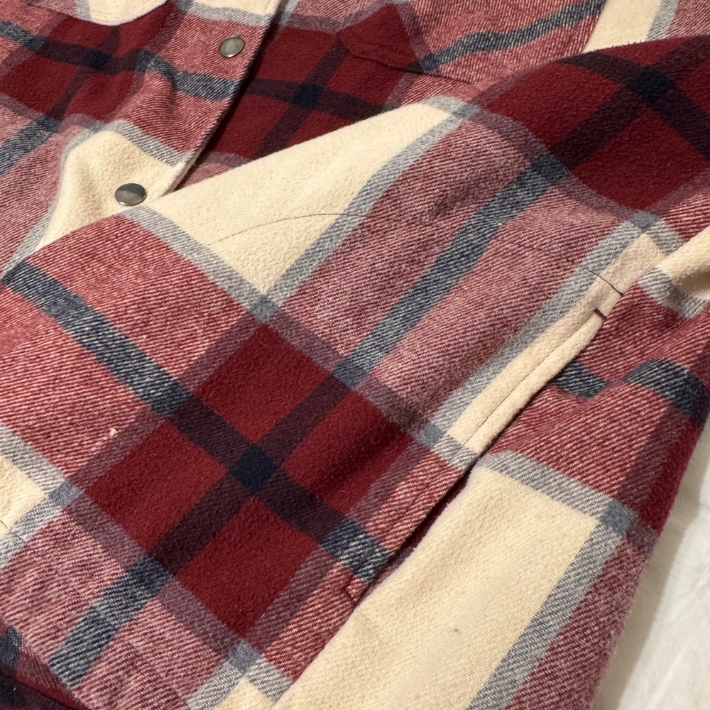 Oversized Shacket - Picture 6 of 9